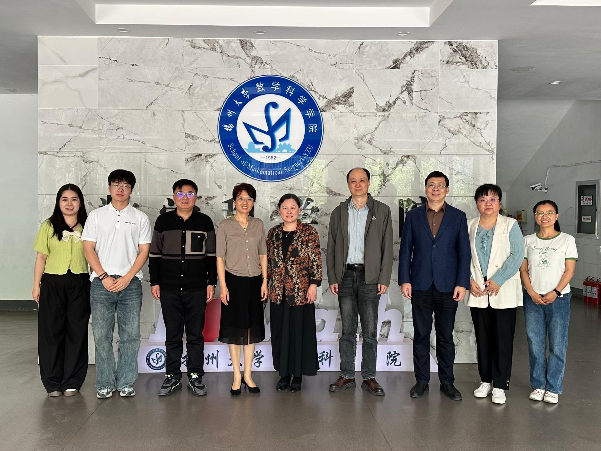 好色视频
赴扬州大学好色视频
学习调研